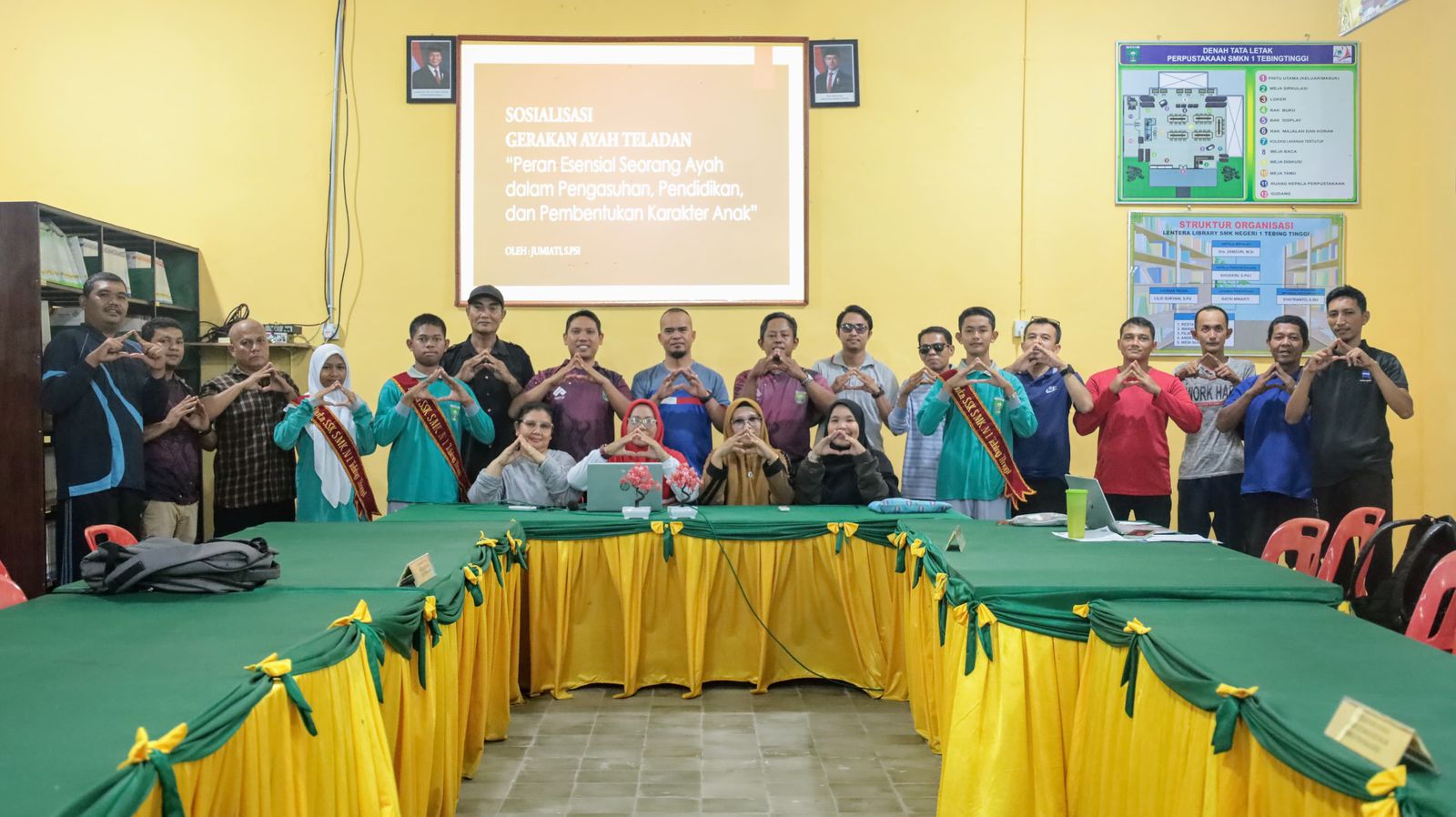 foto bersama foto bersama